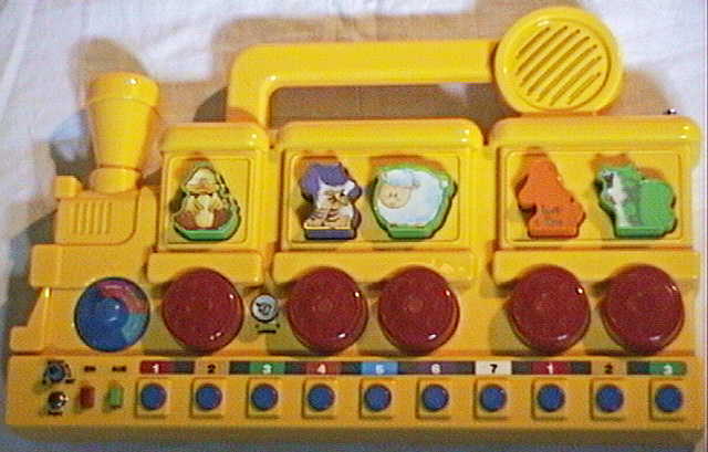animal train sound toy (yellow)